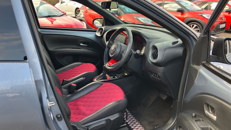 Toyota Aygo X 1.0 VVT-i Undercover 5dr Auto Petrol Hatchback